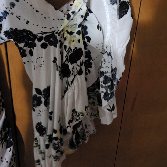 Pants - Picture 4 of 8